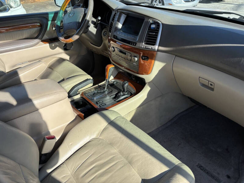 2006 Lexus LX 470