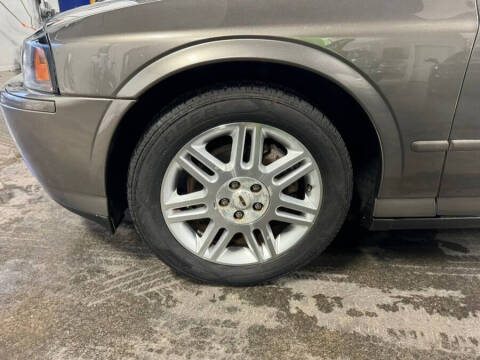 2004 Lincoln LS Sport
