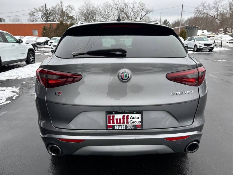 2021 Alfa Romeo Stelvio Ti