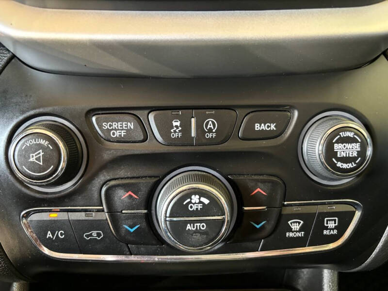 2018 Jeep Cherokee Latitude Plus