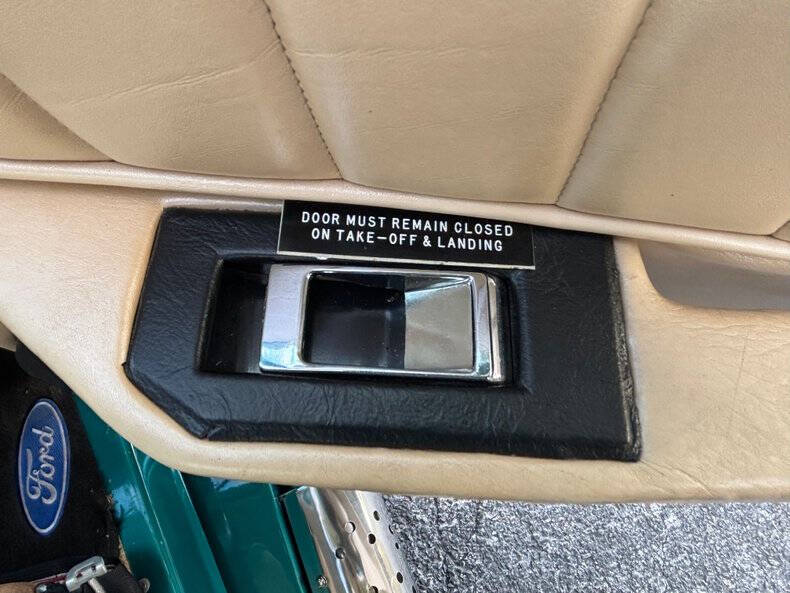 1939 Ford Deluxe