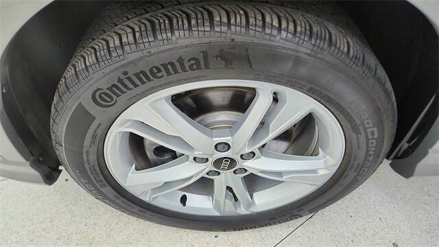 2024 Audi Q3 quattro S line Prem Plus 45 TFSI