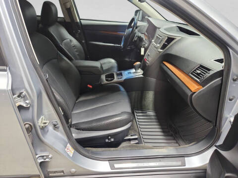 2013 Subaru Outback 2.5i Limited