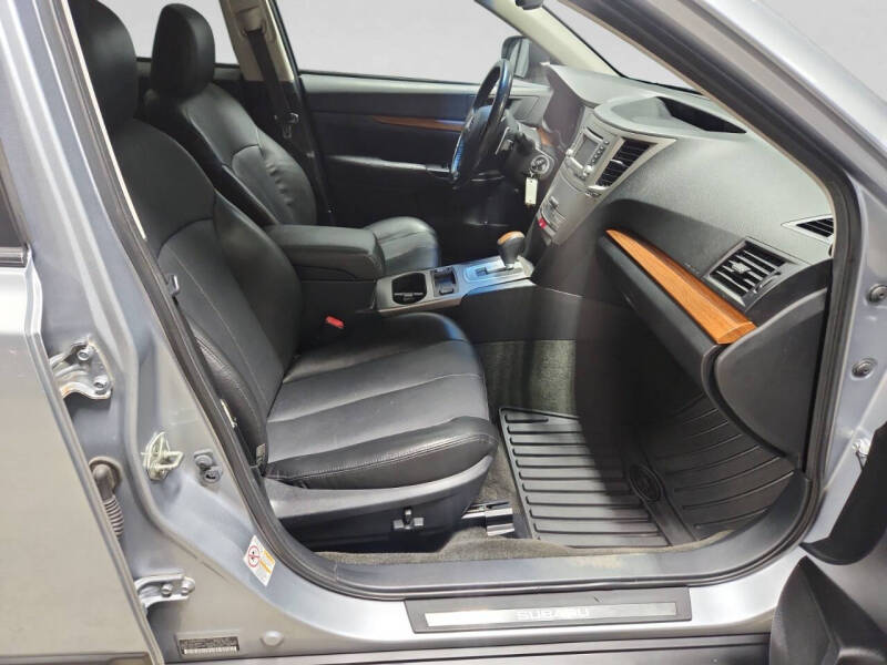 2013 Subaru Outback 2.5i Limited