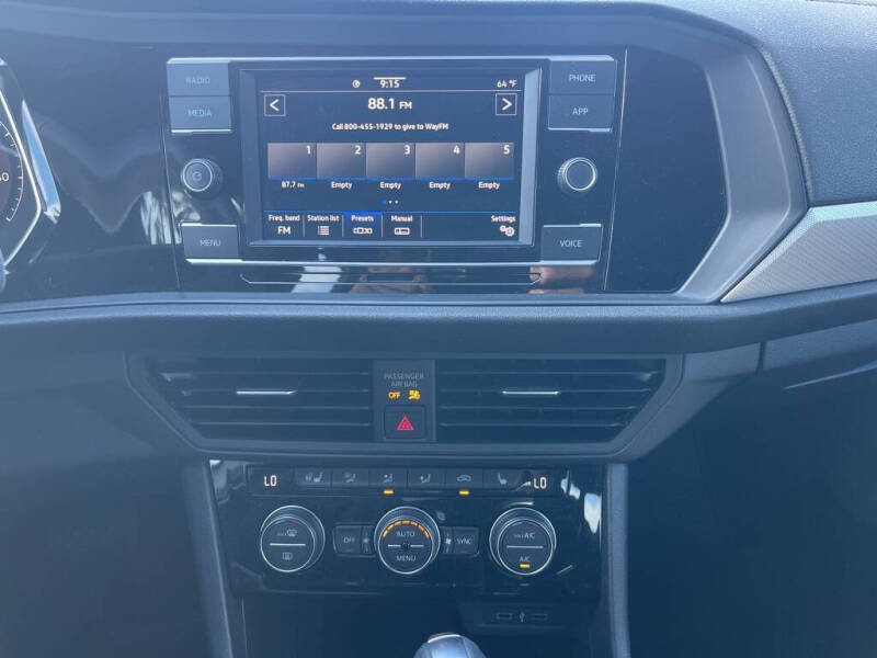 2020 Volkswagen Jetta R-Line