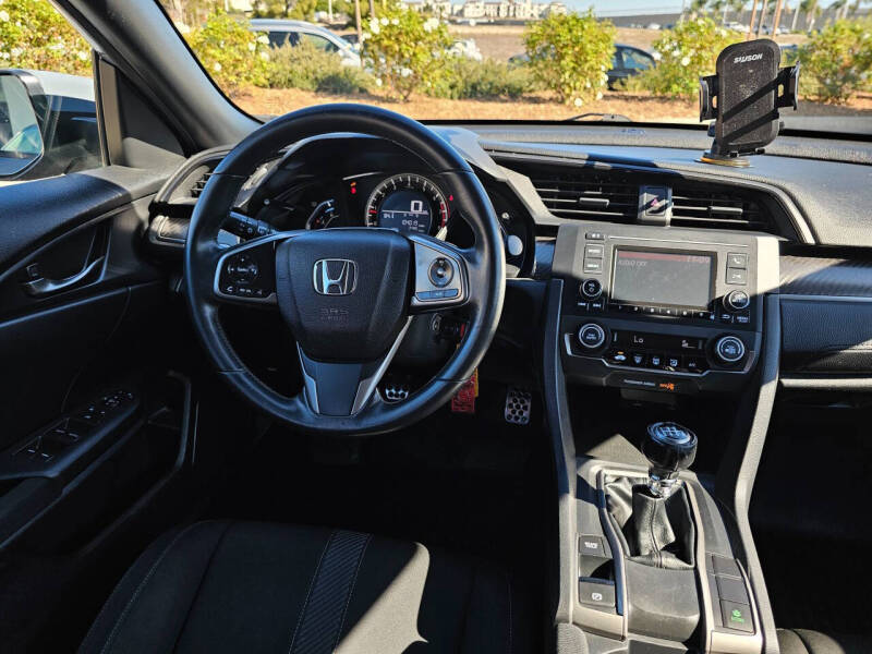 2018 Honda Civic Sport