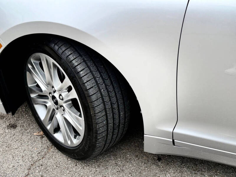 2013 Lincoln MKZ Hybrid