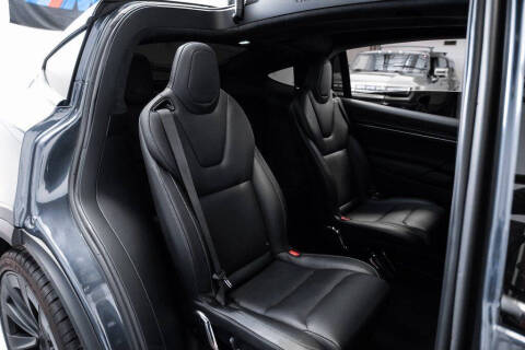 2023 Tesla Model X Plaid
