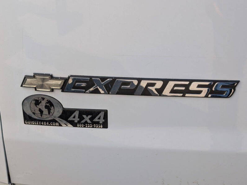 2019 Chevrolet Express 2500