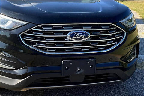 2021 Ford Edge Titanium