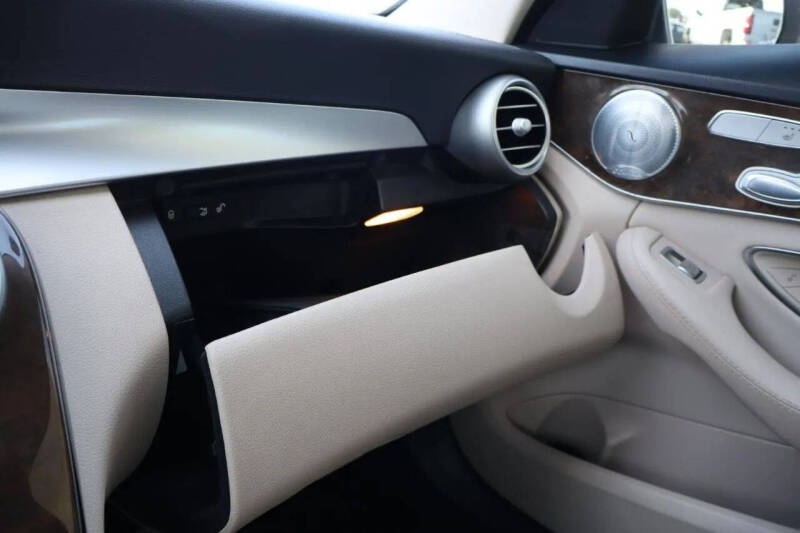 2017 Mercedes-Benz C-Class