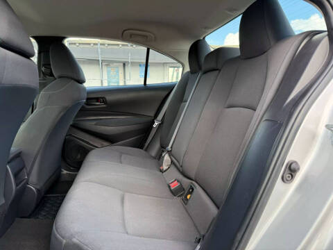 2022 Toyota Corolla LE