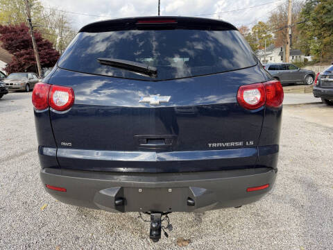 2011 Chevrolet Traverse LS