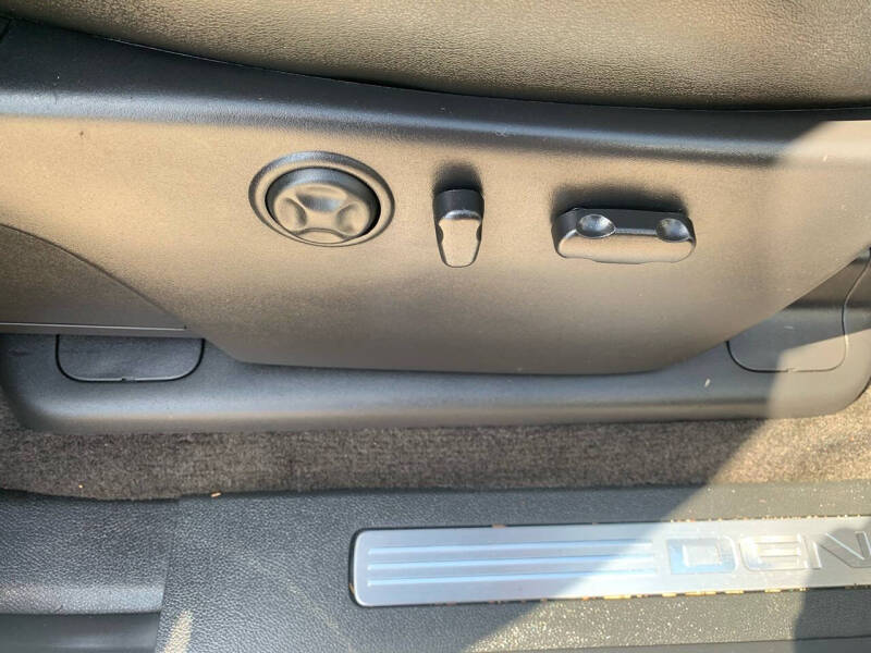 2012 GMC Sierra 3500HD Denali