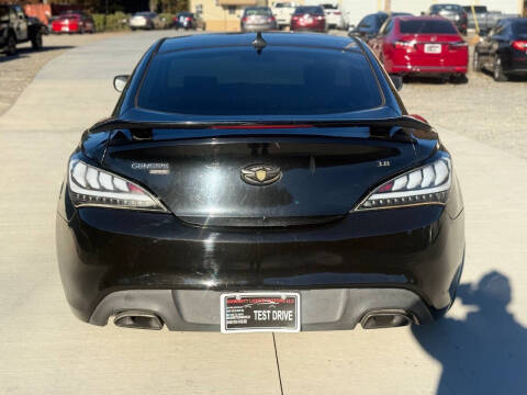 2010 Hyundai Genesis Coupe 2.0T