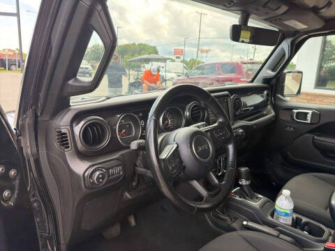 2022 Jeep Gladiator Altitude