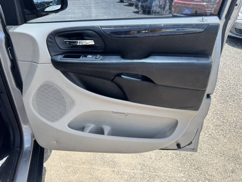 2015 Dodge Grand Caravan SE