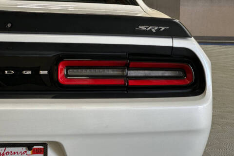 2015 Dodge Challenger SRT Hellcat