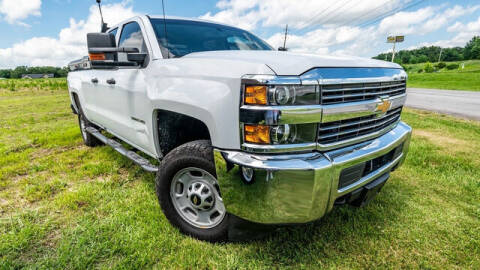 2018 Chevrolet Silverado 2500HD for sale at Fruendly Auto Source in Moscow Mills MO
