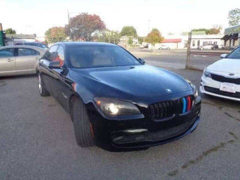 2012 BMW 7 Series 740Li