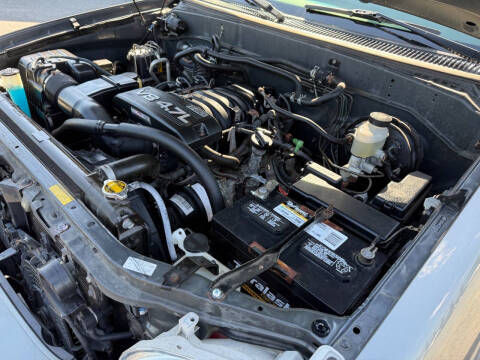 2005 Toyota Sequoia SR5