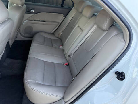 2010 Ford Fusion SEL