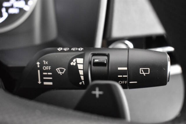 2024 Mitsubishi Outlander ES