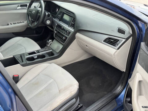 2016 Hyundai Sonata SE