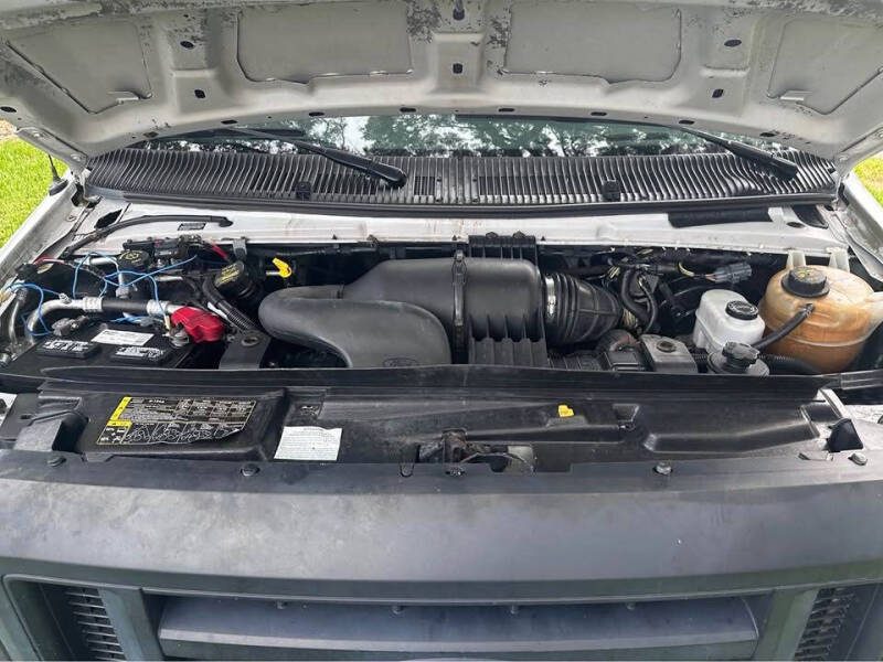 2014 Ford E-Series