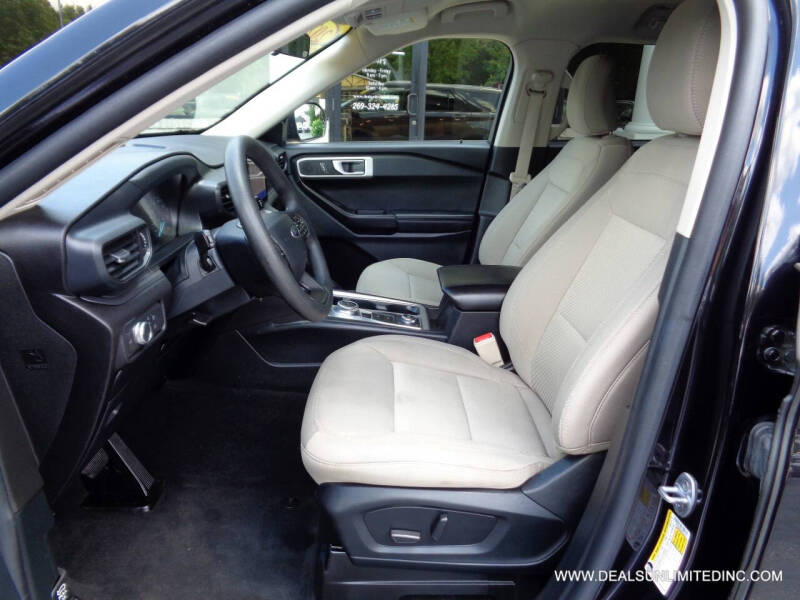 2021 Ford Explorer