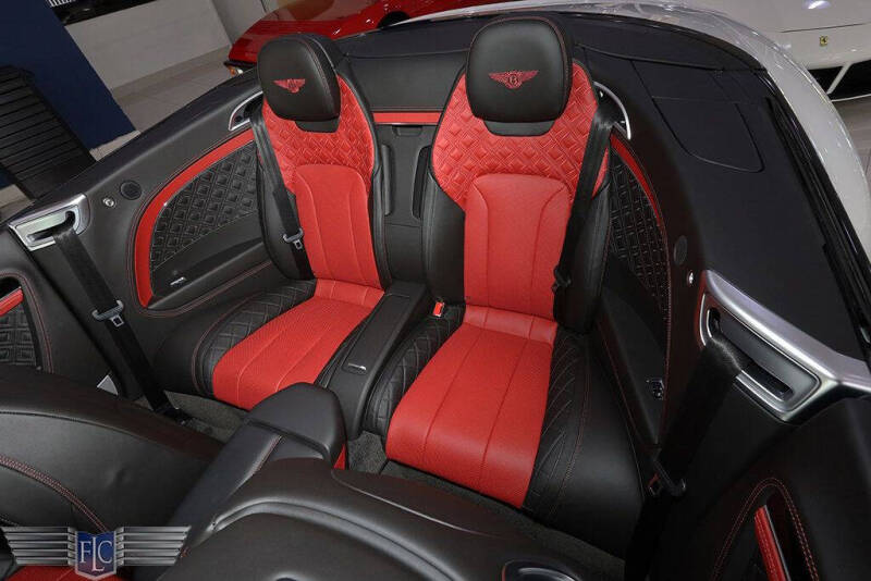 2022 Bentley Continental GTC V8