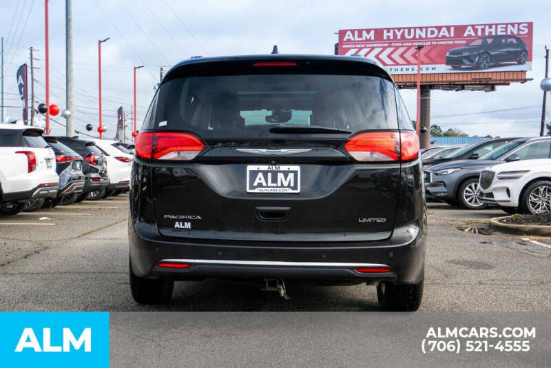 2017 Chrysler Pacifica Limited