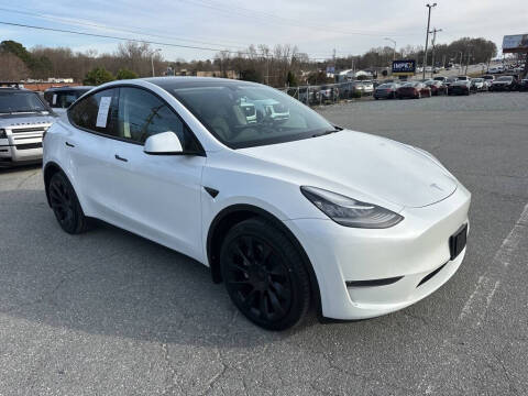 2023 Tesla Model Y Long Range