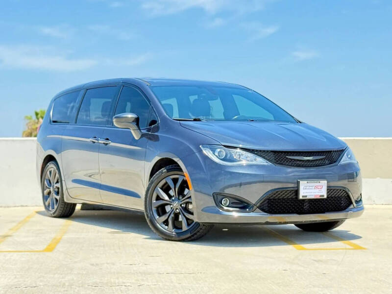 2019 Chrysler Pacifica Touring Plus