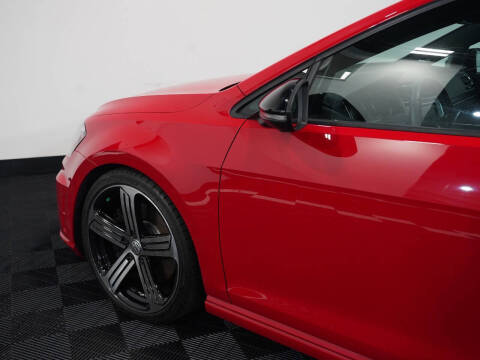 2016 Volkswagen Golf R 4Motion