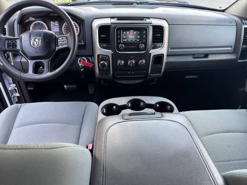 2019 RAM 1500 Classic SLT