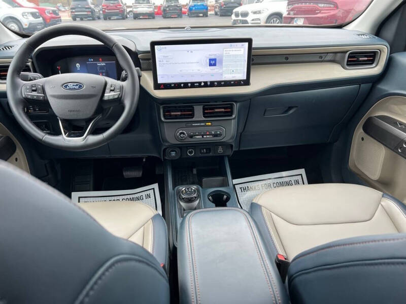 2025 Ford Maverick Lariat