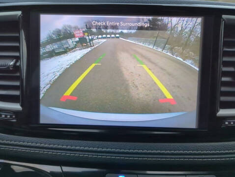 2023 Chrysler Pacifica Plug-In Hybrid Touring L