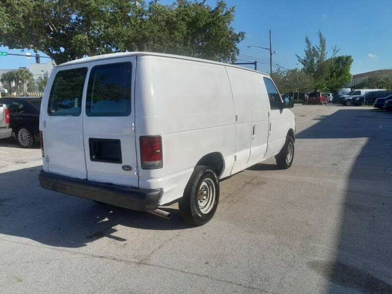 2012 Ford E-Series E-250