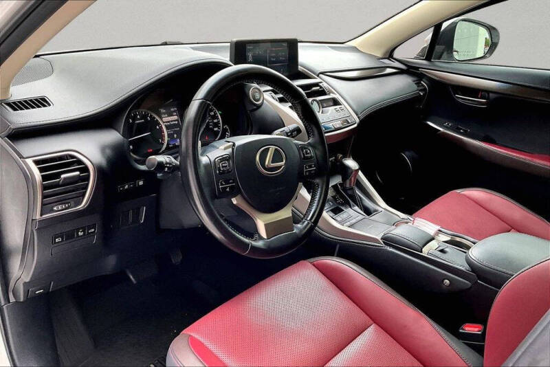 2019 Lexus NX 300