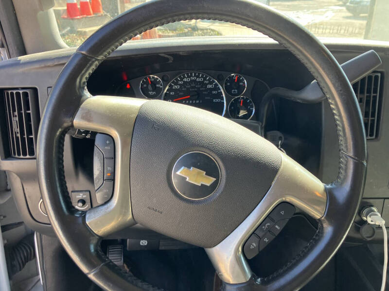 2019 Chevrolet Express 2500
