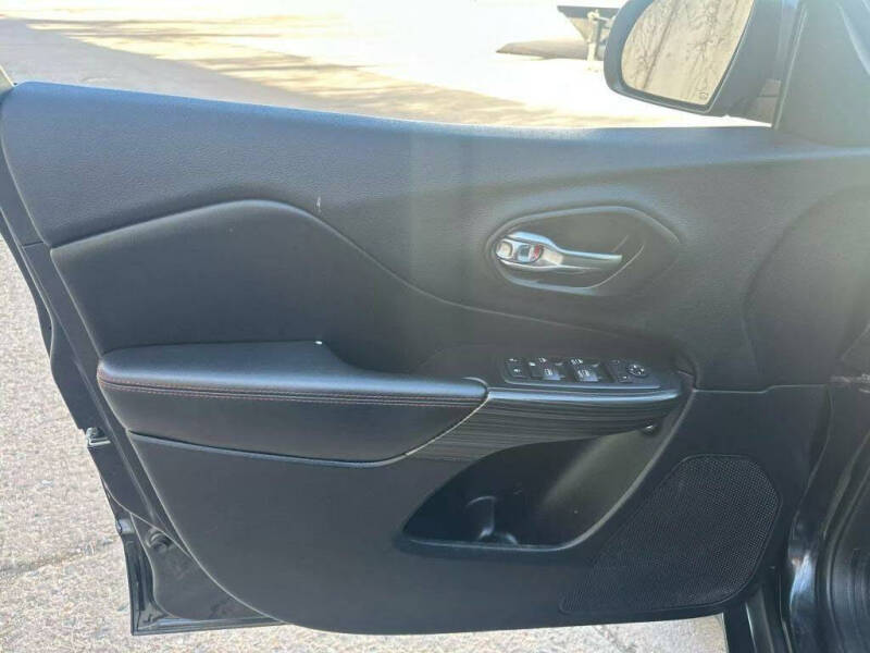 2015 Jeep Cherokee Trailhawk