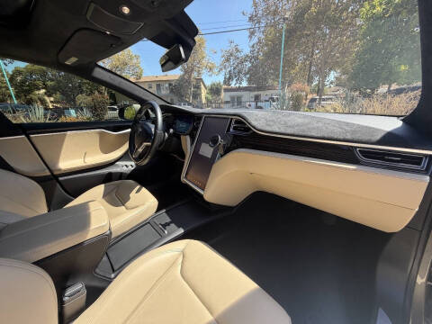 2016 Tesla Model S P90D