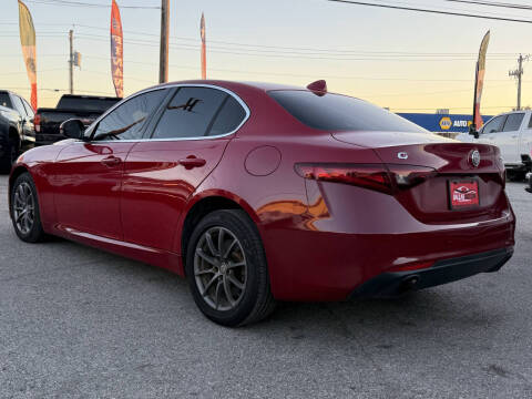 2019 Alfa Romeo Giulia Sport