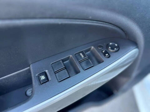 2013 Mazda MAZDA2 Touring