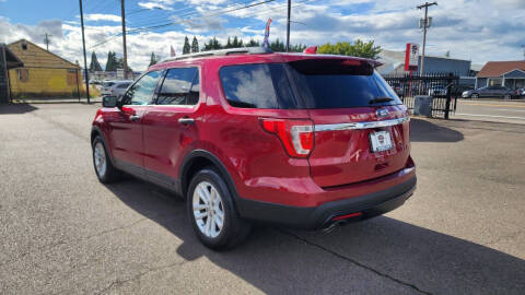 2016 Ford Explorer