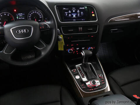 2017 Audi Q5 2.0T quattro Premium Plus