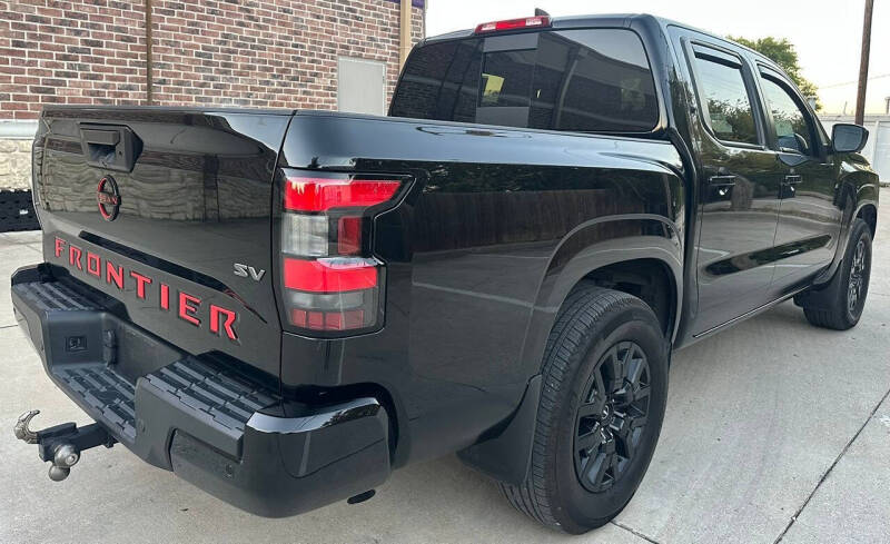 2023 Nissan Frontier SV