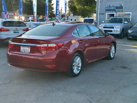2013 Lexus ES 300h