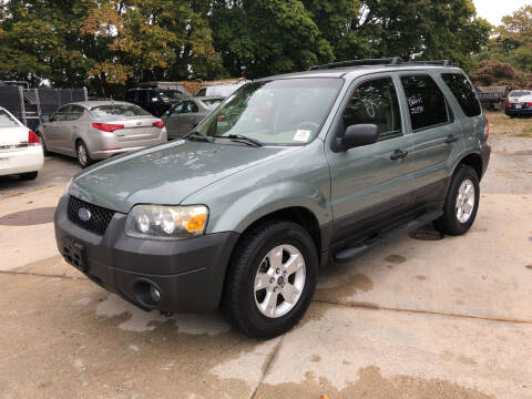 2006 Ford Escape for sale at Barga Motors in Tewksbury MA